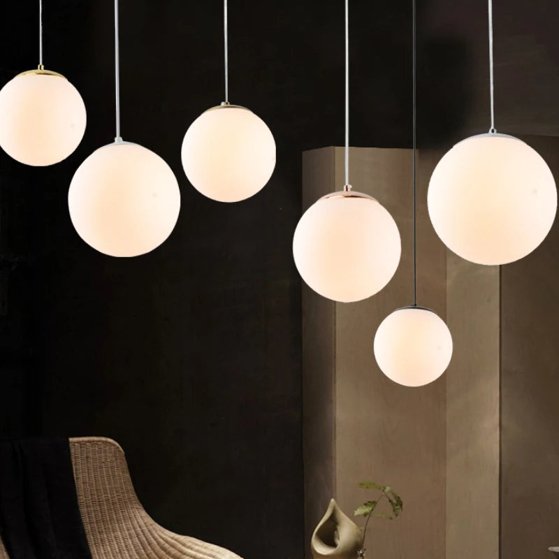 Suspension luminaire en boule lumineuse